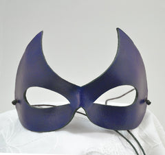 New York maskmaker Wendy Drolma. Gallery for haute couture mask collections.